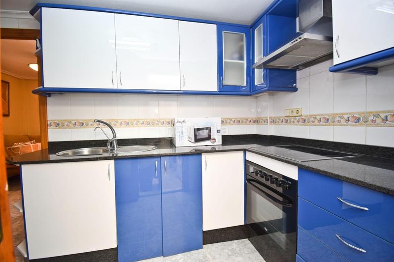 Foto f7ccc60e-d42d-4db0-bce2-c1bb1acbe7f6. Rent house with parking in Playa Tamarit-Playa Lissa Santa Pola