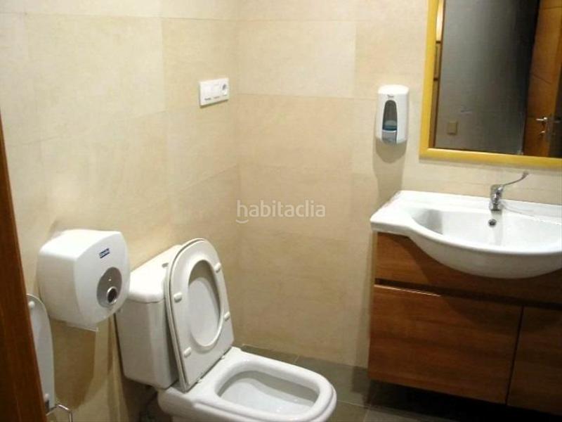 Foto f7f50674-f9f0-4264-ae7a-3bfed00a2c69. Chalet  adosado 5 dormitorios en Gondomar