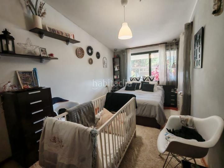 Foto cd1a290f-056f-4bc7-8a75-d799b7bb824e. Chalet  independiente con piscina en Mos