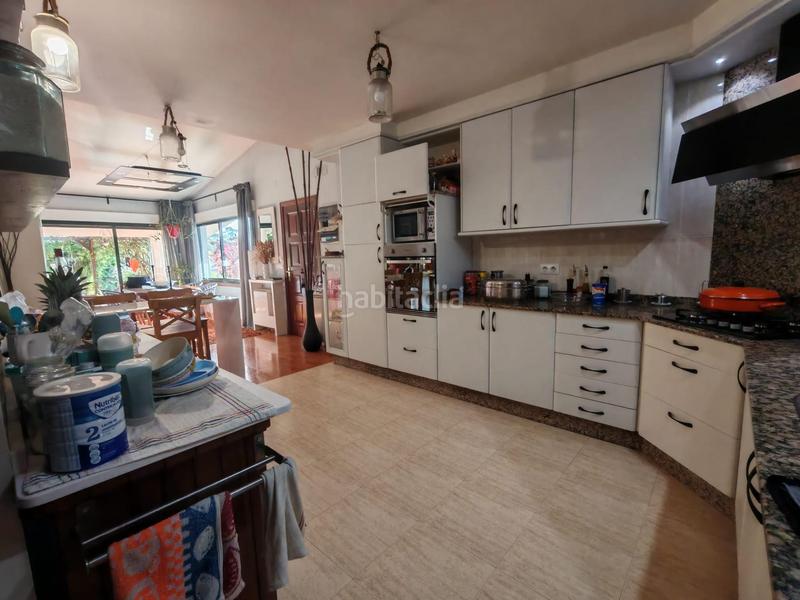 Foto e87ce89d-5380-42f1-8c91-fa2dde5c4531. Chalet  independiente con piscina en Mos