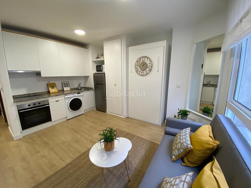 Foto d41bfd54-d8fd-44f3-ab8d-17ff0b251364. Alquiler estudio  en alquiler zona urzáiz en Vigo