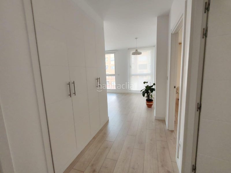 Foto 51029cf6-0162-4d24-baae-8ef323dd1a20. Rent flat with pool in Berbés - Peritos Vigo
