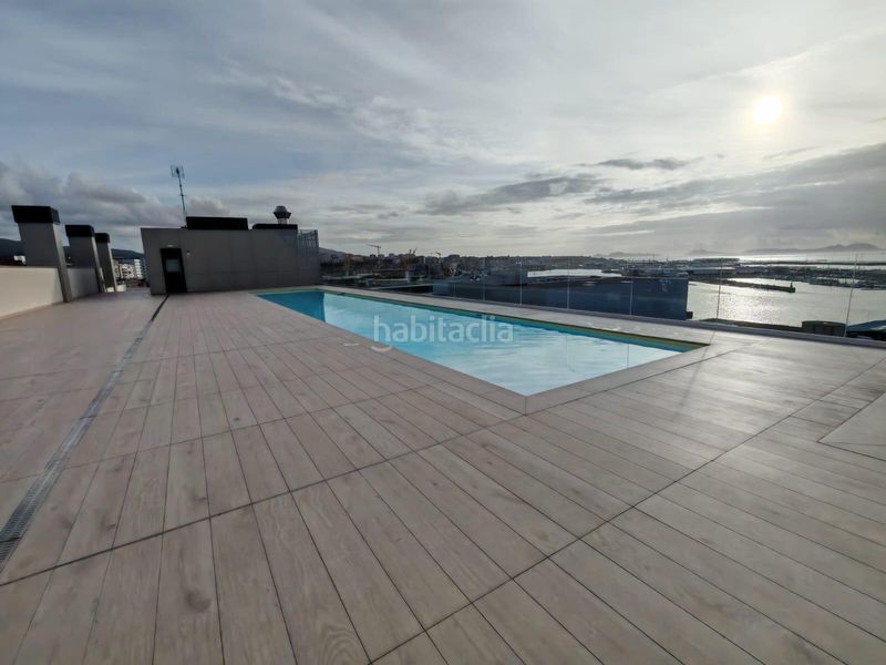 Foto cda87aed-d917-4ddb-9e39-841e173a13d6. Rent flat with pool in Berbés - Peritos Vigo
