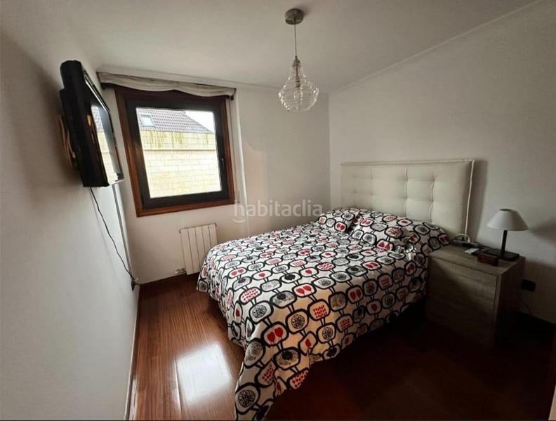Foto ff7a65d2-3b30-4bc1-bb00-e27488762657. Piso  de dos dormitorios en calle aragón en travesía de Vigo - san xoán Vigo