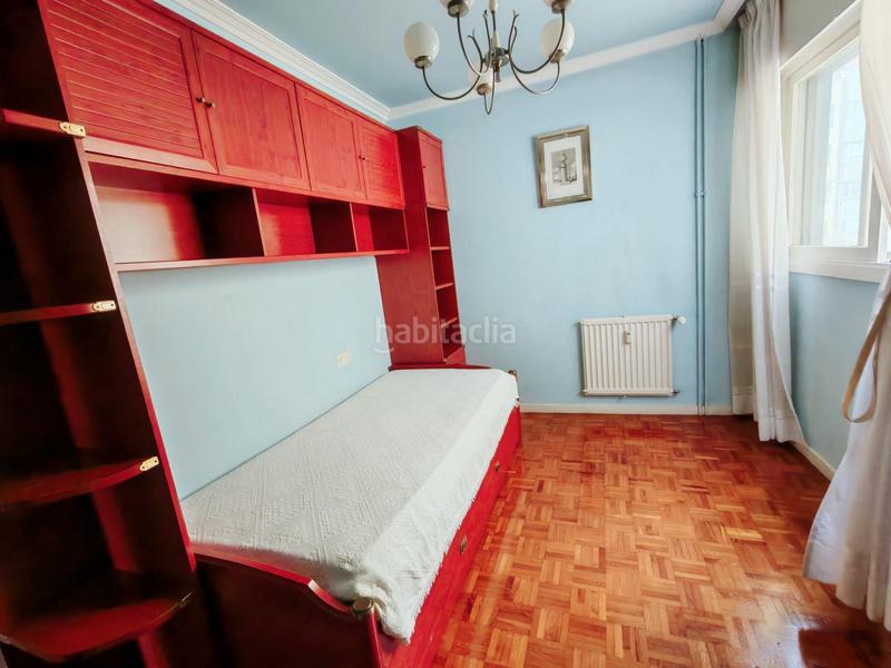 Foto 3dc6d6e3-76d8-4571-80b7-ab73e831892b. Appartamento con riscaldamento parcheggio in Berbés - Peritos Vigo