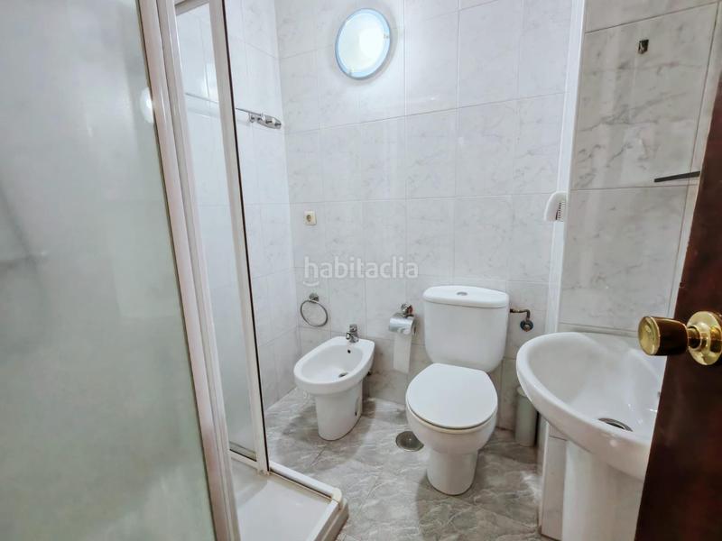 Foto 4be47aa1-e5d9-433d-a9fc-df72dc3d45ad. Appartamento con riscaldamento parcheggio in Berbés - Peritos Vigo