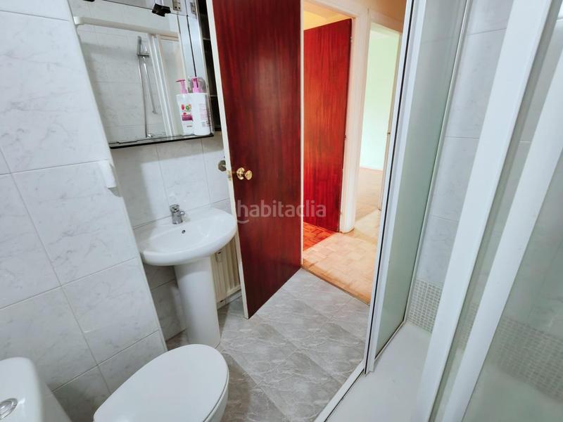 Foto f561146e-d98d-4b09-a75d-641ade0c7258. Appartamento con riscaldamento parcheggio in Berbés - Peritos Vigo