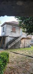 House  Bajada  a igrexa. Casa zona avenida castrelos