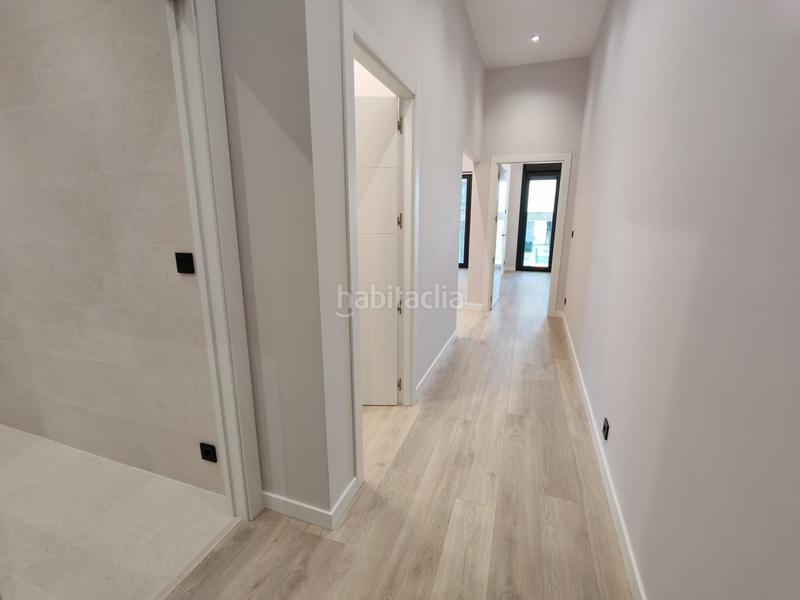 Foto 2e6d8301-9a90-491e-b28d-fe134ee5abbf. Rent office space with heating in Navia Vigo