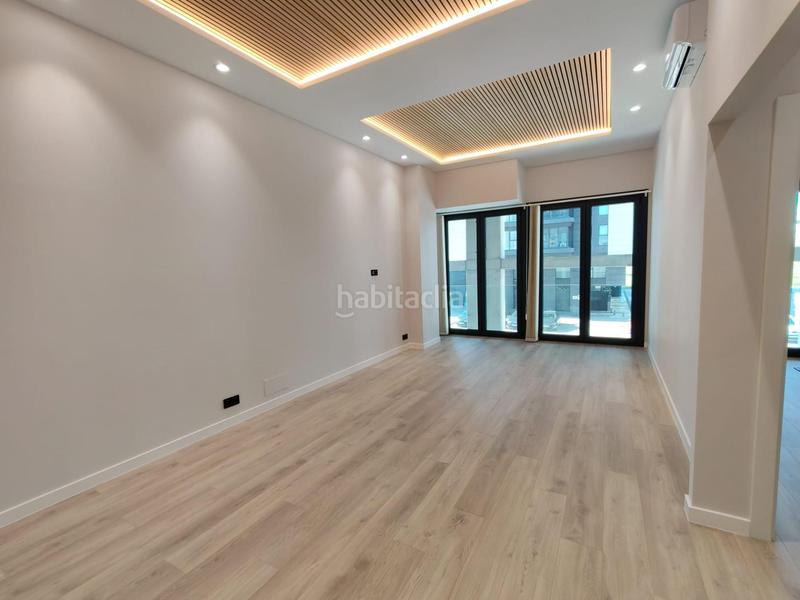 Foto d0046700-2f74-4b7c-9e5d-c954618595a8. Rent office space with heating in Navia Vigo