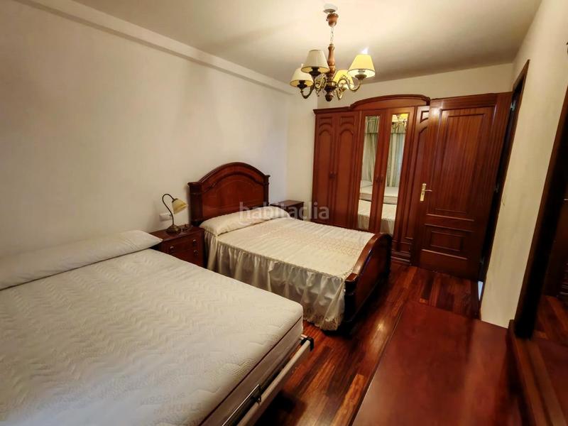 Foto 21d3c731-e262-4dd5-add8-28b5cd953fb9. Etagenwohnung mit heizung in Coiro Cangas