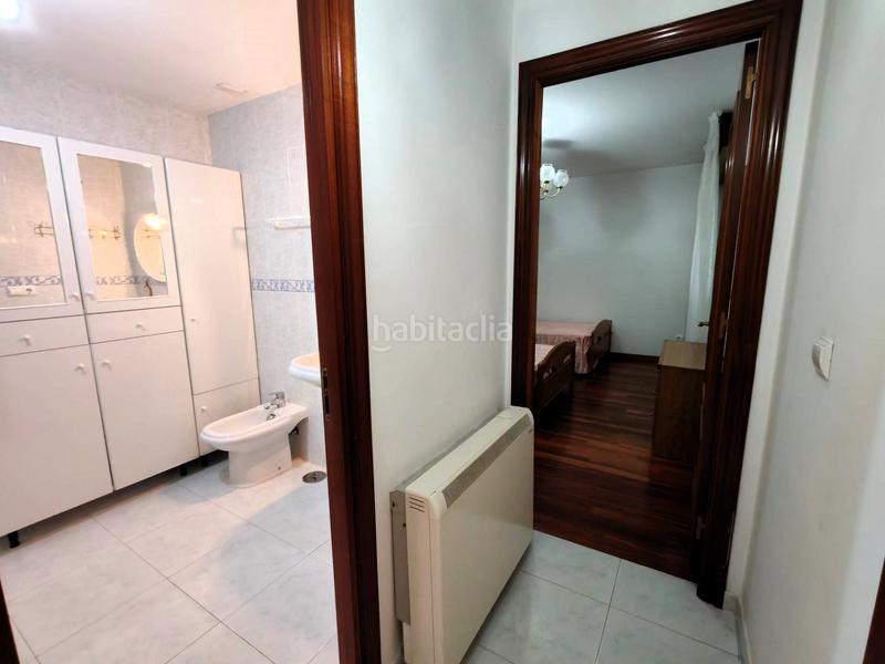 Foto c626062d-1ee0-49ea-8a61-1f8dc9ebd148. Etagenwohnung mit heizung in Coiro Cangas