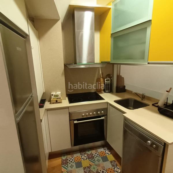 Foto a94b8d4f-c752-48d0-b8ce-792a61883fc5. Alquiler piso  dos habitaciones en lópez de neira en Vigo