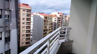 Appartement  Travesia de vigo. Piso de 3 dormitorios en travesía de vigo