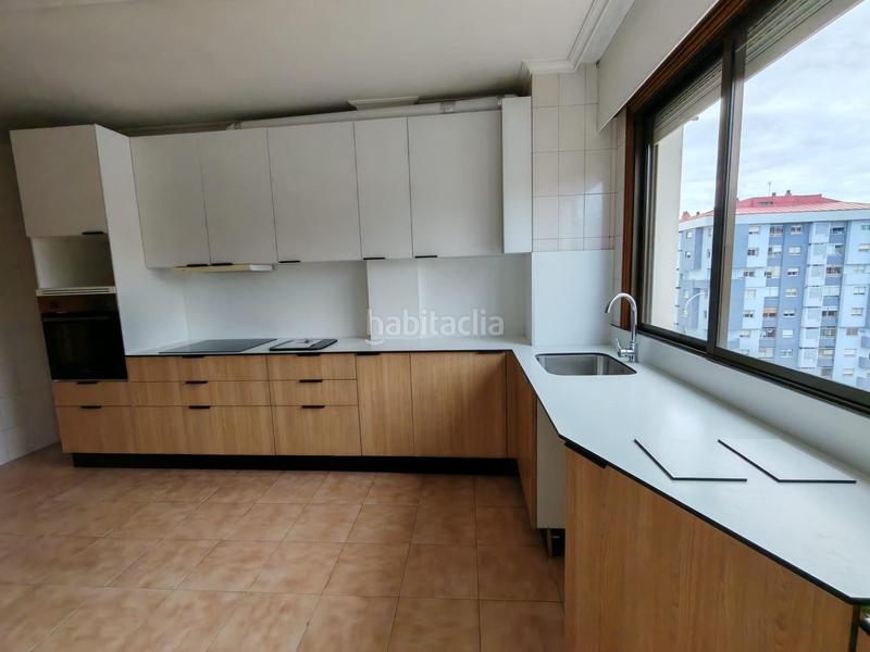 Foto 88a5ff69-52e4-40b5-9b48-a55d541d0a3b. Etagenwohnung mit parking in Casablanca - Calvario Vigo