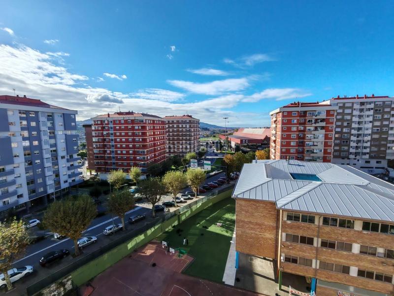 Foto cf2eb6aa-5c8c-4456-bc63-8e18f36a5072. Etagenwohnung mit parking in Casablanca - Calvario Vigo