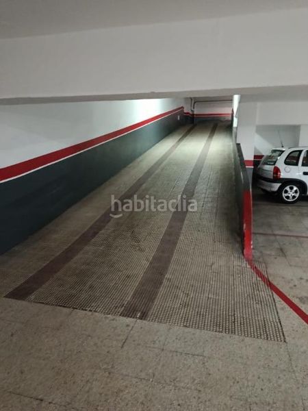 Foto a48e8f27-5e2a-431d-89d1-7514e51ee551. Aparcament cotxe a Plaza Independencia Vigo