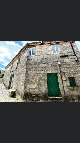 Foto b7bfae98-4e0f-4c1a-957f-d6e25bc39048. Casa a Samieira Poio