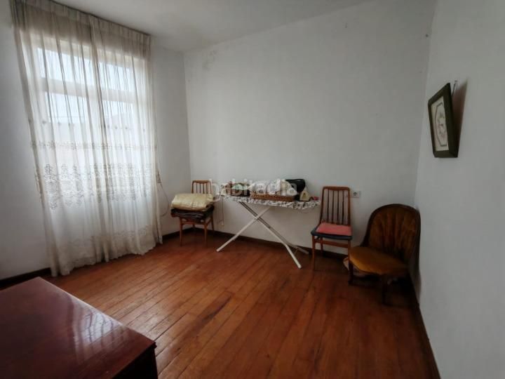 Foto ece8b207-c497-49b0-a734-b1bfc4239957. Casa a Teis Vigo