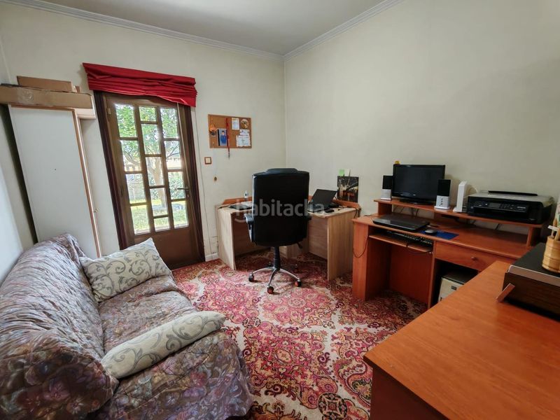 Foto 65f2ca83-48c7-4e3d-ad06-38174dce7910. Casa amb calefacció aparcament a Valadares - Beade Vigo