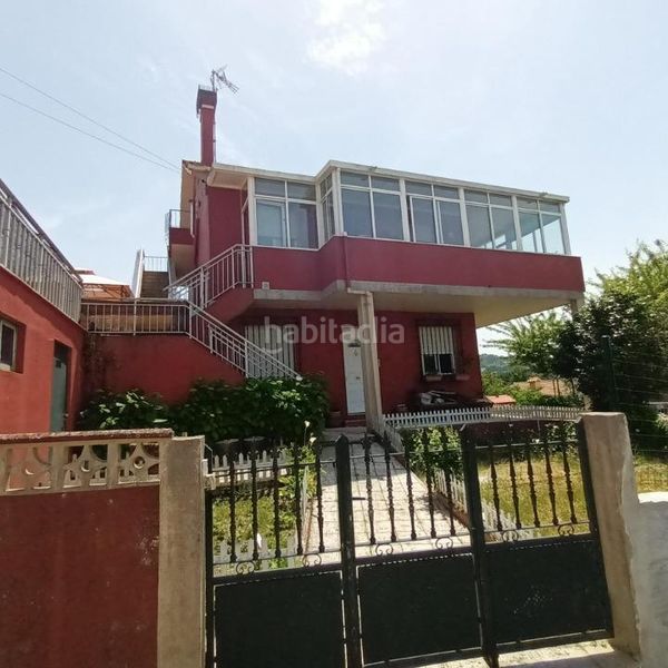 Foto 1aa4c927-4dae-460f-a7d5-dd32250dd8c4. Casa amb calefacció aparcament a Cabral - Candeán Vigo
