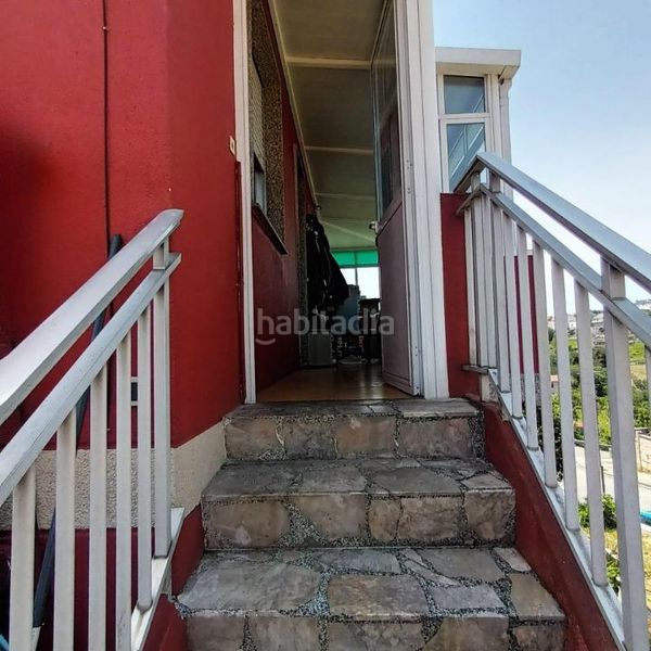 Foto ca8128c5-725b-4261-97e5-f55671af416b. Casa amb calefacció aparcament a Cabral - Candeán Vigo