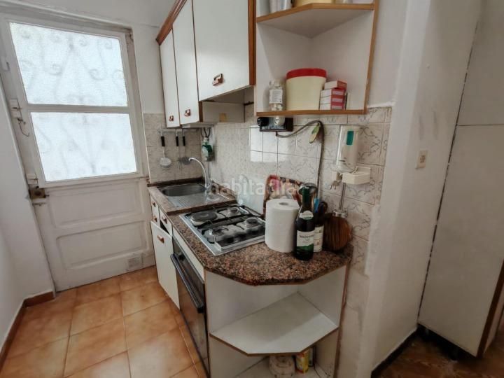 Foto 12534c2c-0505-46a8-a2c3-bcd29918b9af. Planta baixa a Teis Vigo