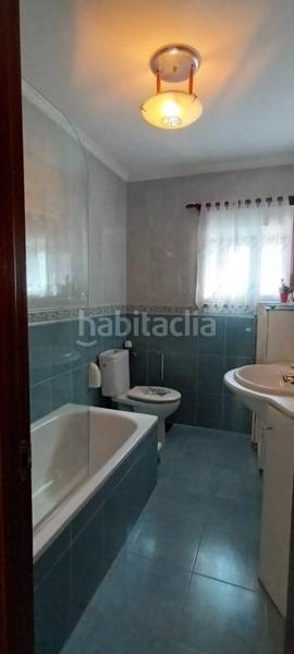Foto 9a2a11e9-e62c-47ce-a9ee-ce6af8157550. Casa adosada  en doutor martín lago en Vigo