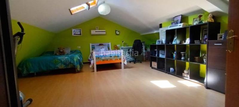 Foto f8f3b832-70d9-4215-97f5-2137e3faaffe. Casa adosada  en doutor martín lago en Vigo