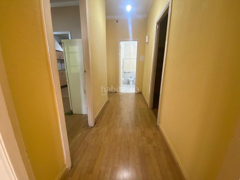 Foto 00b0c739-d6bc-449f-96ee-617318abc675. Edificio  independiente de 260 m2 con parcela en ramón nieto en Vigo