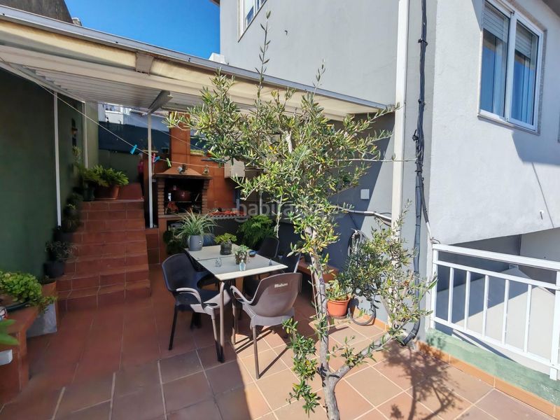 Foto 470e682d-a66d-4731-9eaf-4de0e8089326. Casa amb calefacció aparcament a Lavadores Vigo