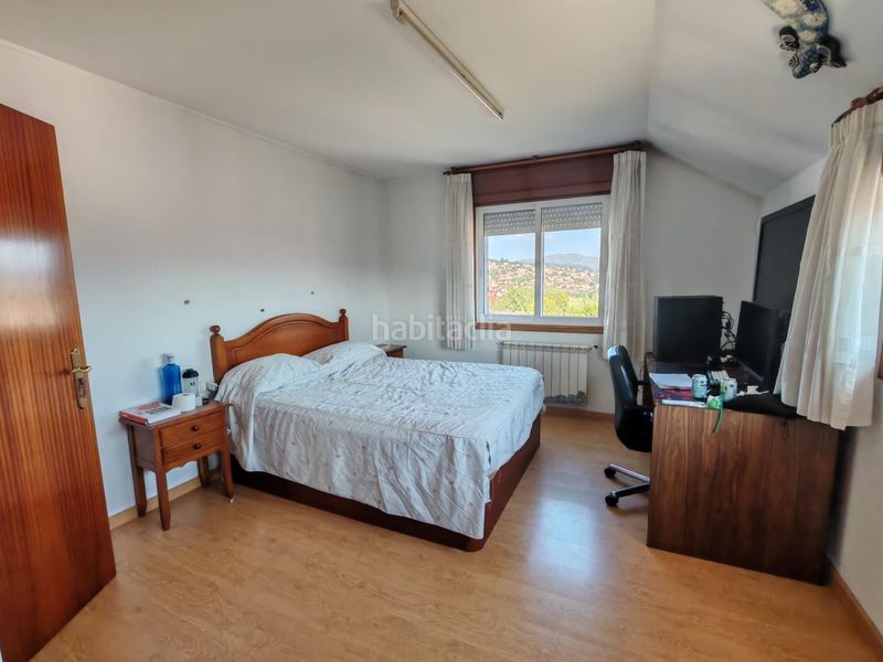Foto 6786a98d-1516-4297-80d5-590b8bd5c4c2. Casa amb calefacció aparcament a Lavadores Vigo