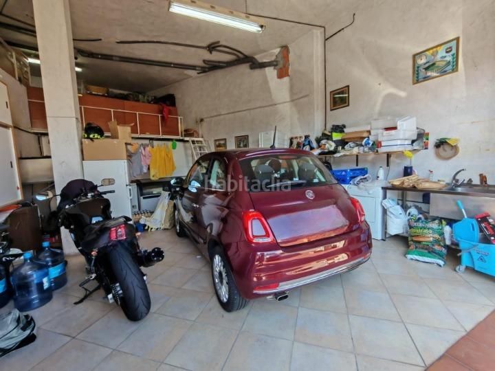 Foto cc6b909a-2035-430a-ad84-2311fe1916f3. Casa amb calefacció aparcament a Lavadores Vigo