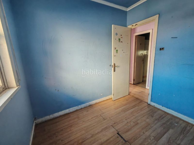 Foto 42f691d5-5f19-44d7-a39f-fcb4aa051fe9. Casa amb aparcament a Lavadores Vigo