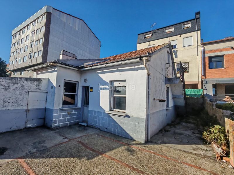 Foto b6d72aca-9778-4649-b12c-fc74a0cb7e6e. Casa amb aparcament a Lavadores Vigo