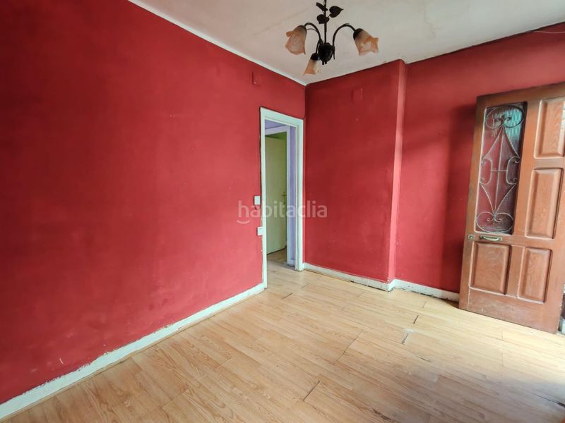 Foto cd34465a-8621-4cfc-8bd7-63aa53581821. Casa amb aparcament a Lavadores Vigo