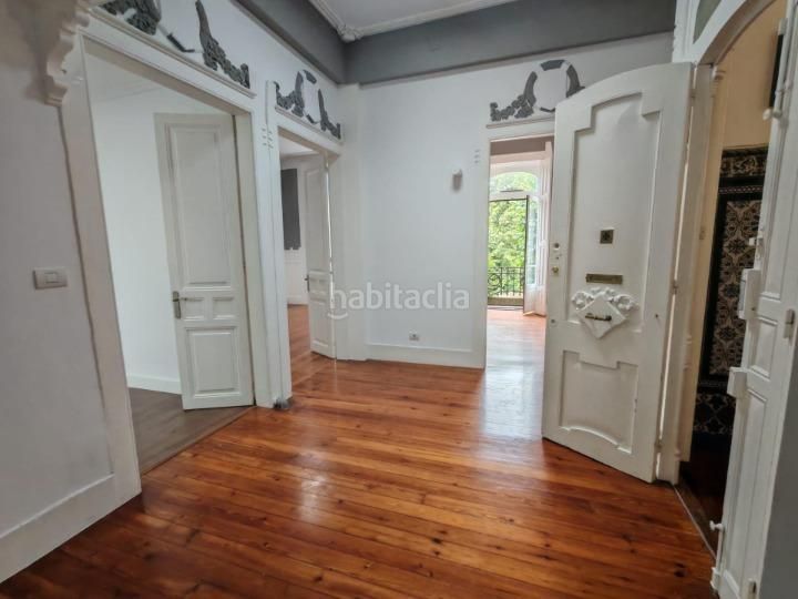 Foto b812d0ab-a74f-42b5-b6c8-0a3baf162f15. Pis a Centro - Areal Vigo