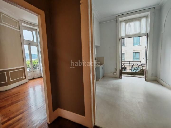 Foto cee5b795-81d0-45ce-bcf8-0da630b2f092. Pis a Centro - Areal Vigo