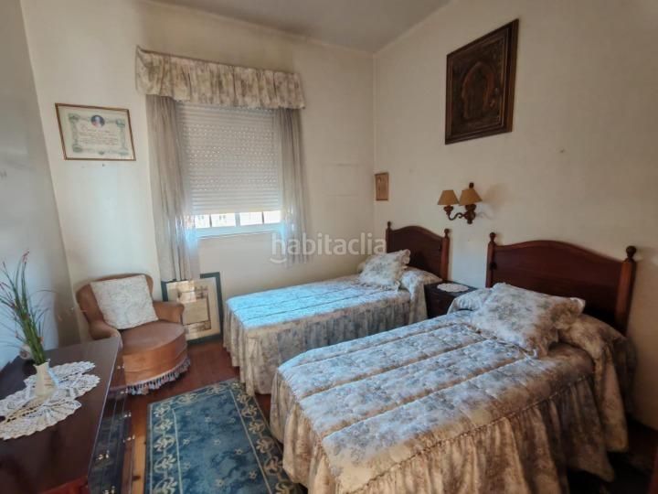 Foto 735a44fe-53f5-42bb-8cec-c95b8c2726ad. Casa a Alcabre Vigo