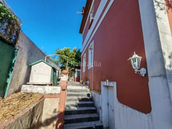 Foto 76326f70-16f3-4f94-b3bf-9b0f78b58421. Casa a Alcabre Vigo