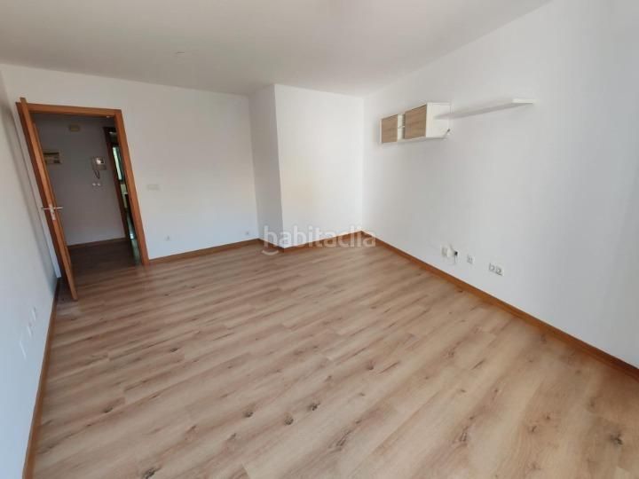 Foto ec604ae6-2a87-45d2-baea-fff922f0fe33. Pis amb aparcament a Soutomaior