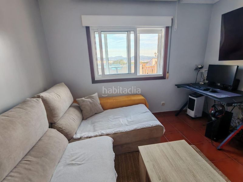 Foto 328ee740-2a0d-4a91-8ea1-28dd98ac6583. House with heating parking in Moaña