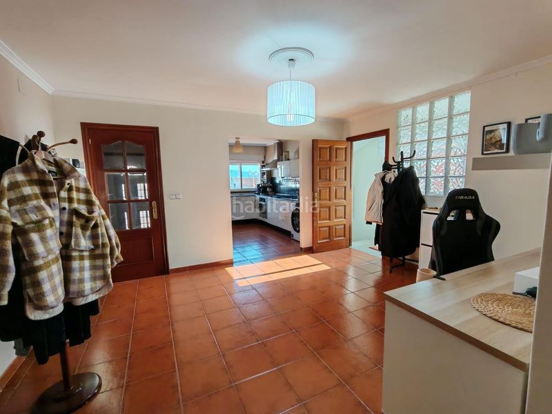 Foto 7c590f2b-7b8a-44b2-82d8-30db594aaca7. House with heating parking in Moaña