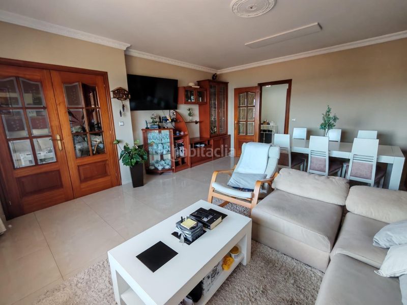 Foto e109fc20-0164-467c-bc0f-752407fc2078. House with heating parking in Moaña