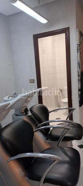 Foto 7a9f0060-41d1-4125-b7e3-ab66779b487e. Local comercial a Plaza de la industria Vigo