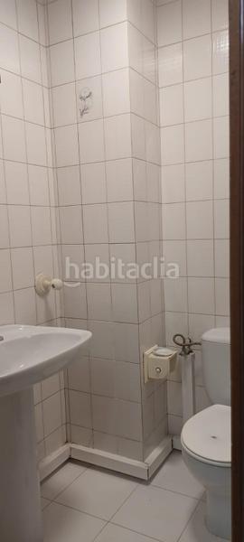 Foto ae3e6662-4205-4b85-bf16-645a173cecd4. Local comercial a Plaza de la industria Vigo