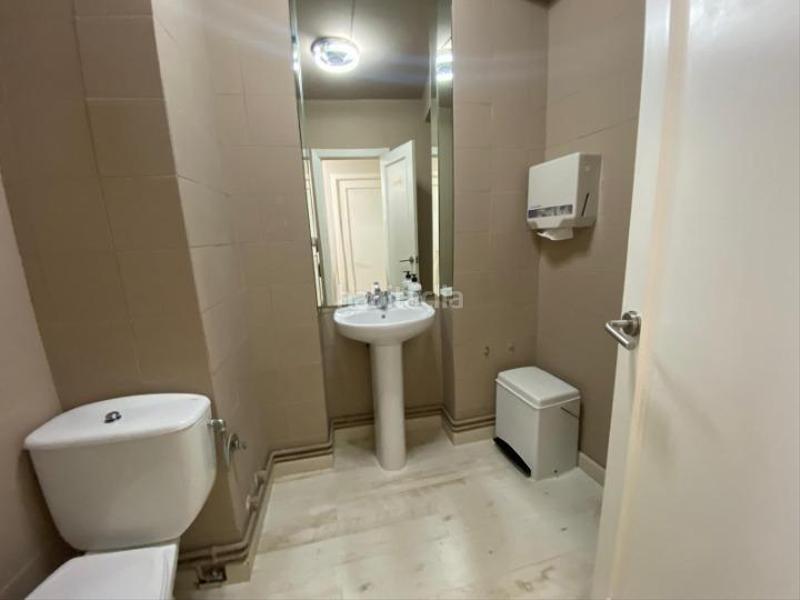 Foto 595ec95f-5d77-4738-9f21-95c94d59dfef. Piso  en calle pi y margall en Camelias - Pi y Margall Vigo
