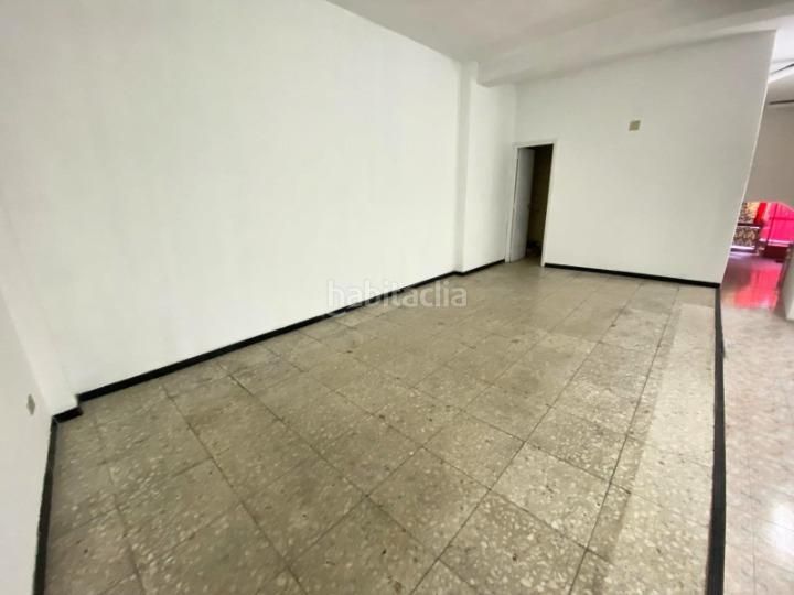 Foto e07486ce-f3dc-4477-a034-f321ba5fb2ab. Local comercial a Berbés - Peritos Vigo