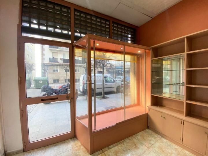 Foto fdaea97e-4c28-4b2c-8342-d246676b5cd3. Local comercial a Berbés - Peritos Vigo