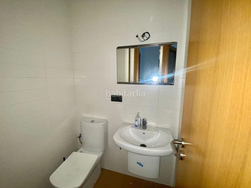 Foto 711a6a96-702b-448d-abd7-2171627a751e. Local comercial a Casco Vello Vigo